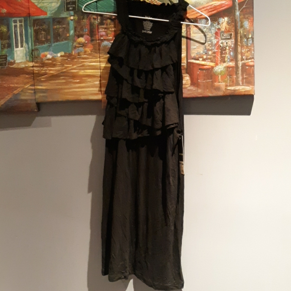 Mossimo ruffle tank